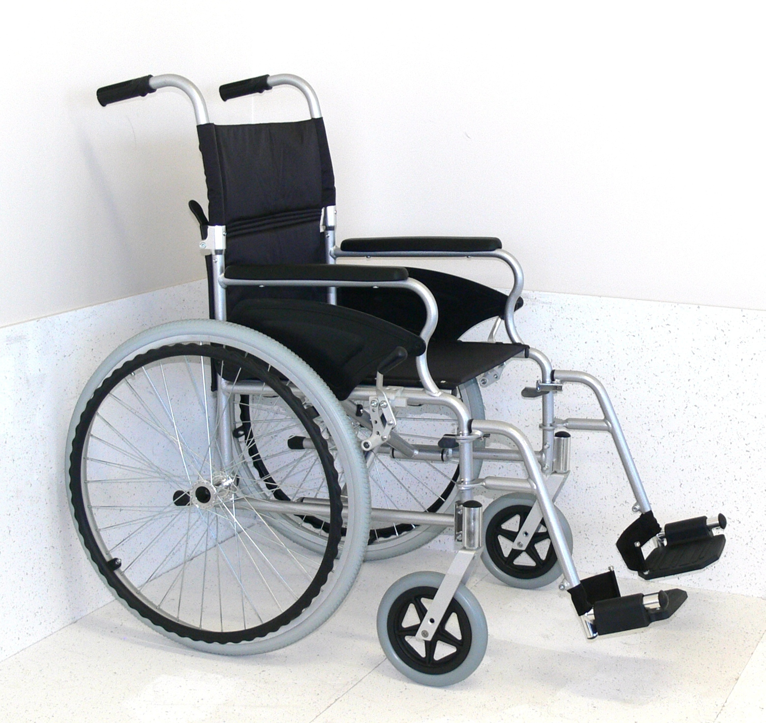 Aluminium wheelchair shop